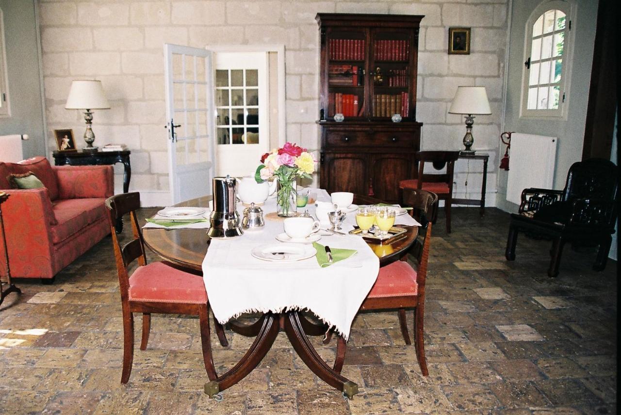 Le Pavillon De Vallet Bed & Breakfast Athée-sur-Cher Exterior foto